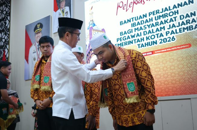 Pemkot Palembang Berangkatkan 88 Jemaah Umrah, dari Juara MTQ hingga Pendonor Darah 100 Kali