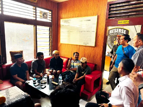 Polisi Gresik Amankan 14 Penjual Pertalite Rp12.000 per Liter