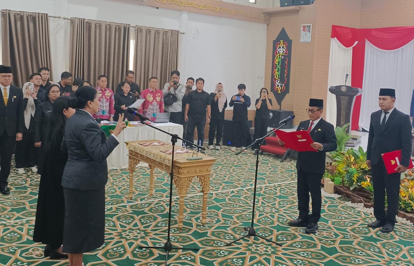 Bupati Murung Raya Heriyus Lantik Lynda Kristiane Jadi Sekda Definitif, Ini Arahan yang Diberikan