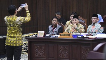 Komisioner KPU dan Bawaslu Dilaporkan ke DKPP soal PKPU Pencalonan Gibran
