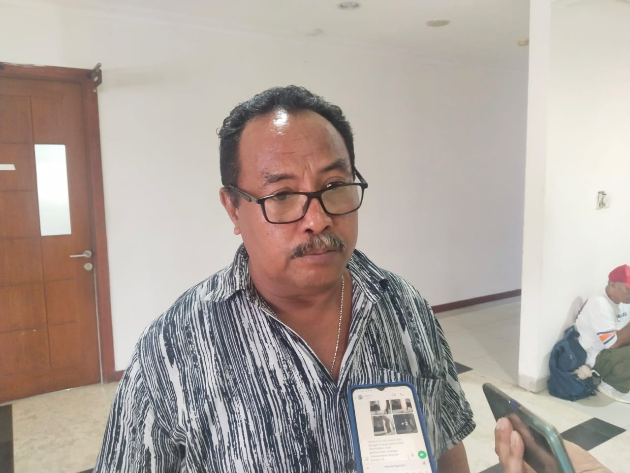 Kabut Asap Karhutla Selimuti Ambon, DPRD Desak Dinkes Antisipasi Dampak Kesehatan Warga