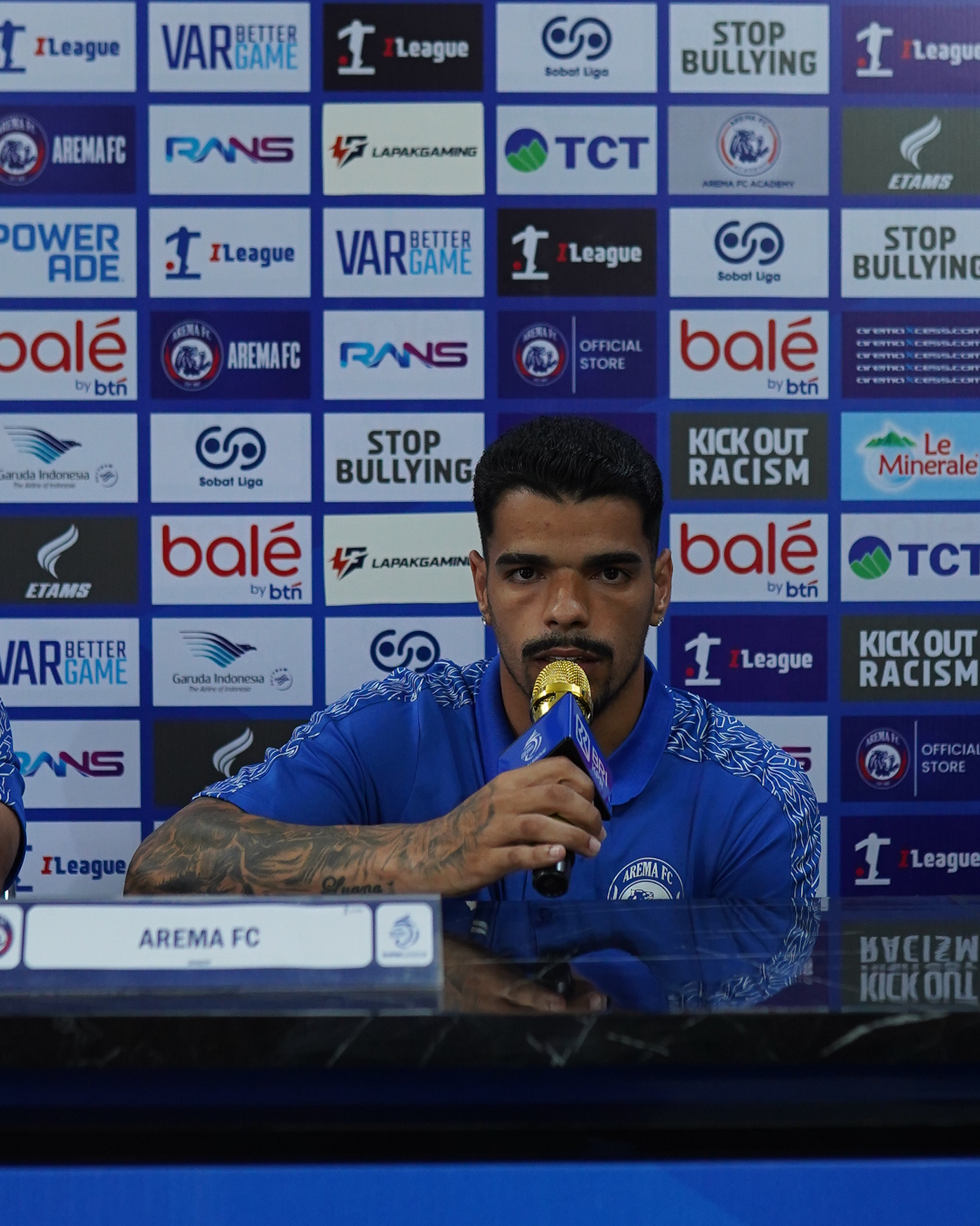 Marcos Vinicius Pede Arema FC Bobol Pertahanan Rapat Bhayangkara