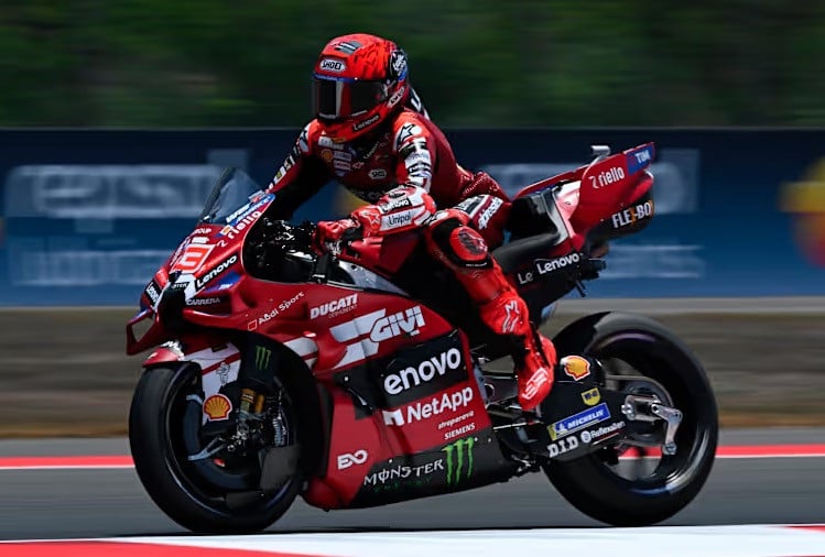 Marc Marquez Juara Sprint MotoGP Indonesia 2026, Jorge Martin Blunder di Lap Terakhir