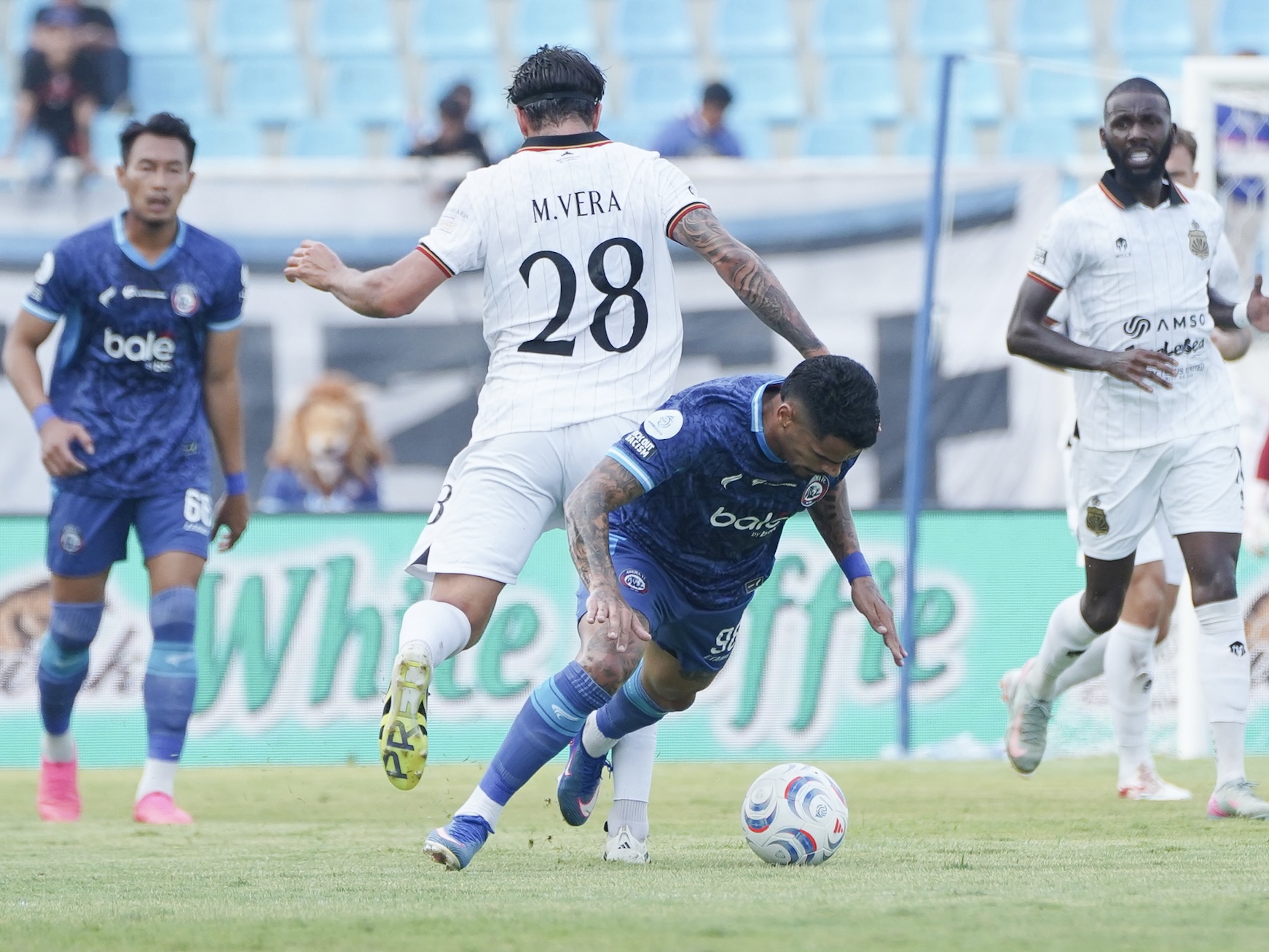 Arema FC Paksa Bhayangkara Presisi Imbang 2-2 di Kanjuruhan