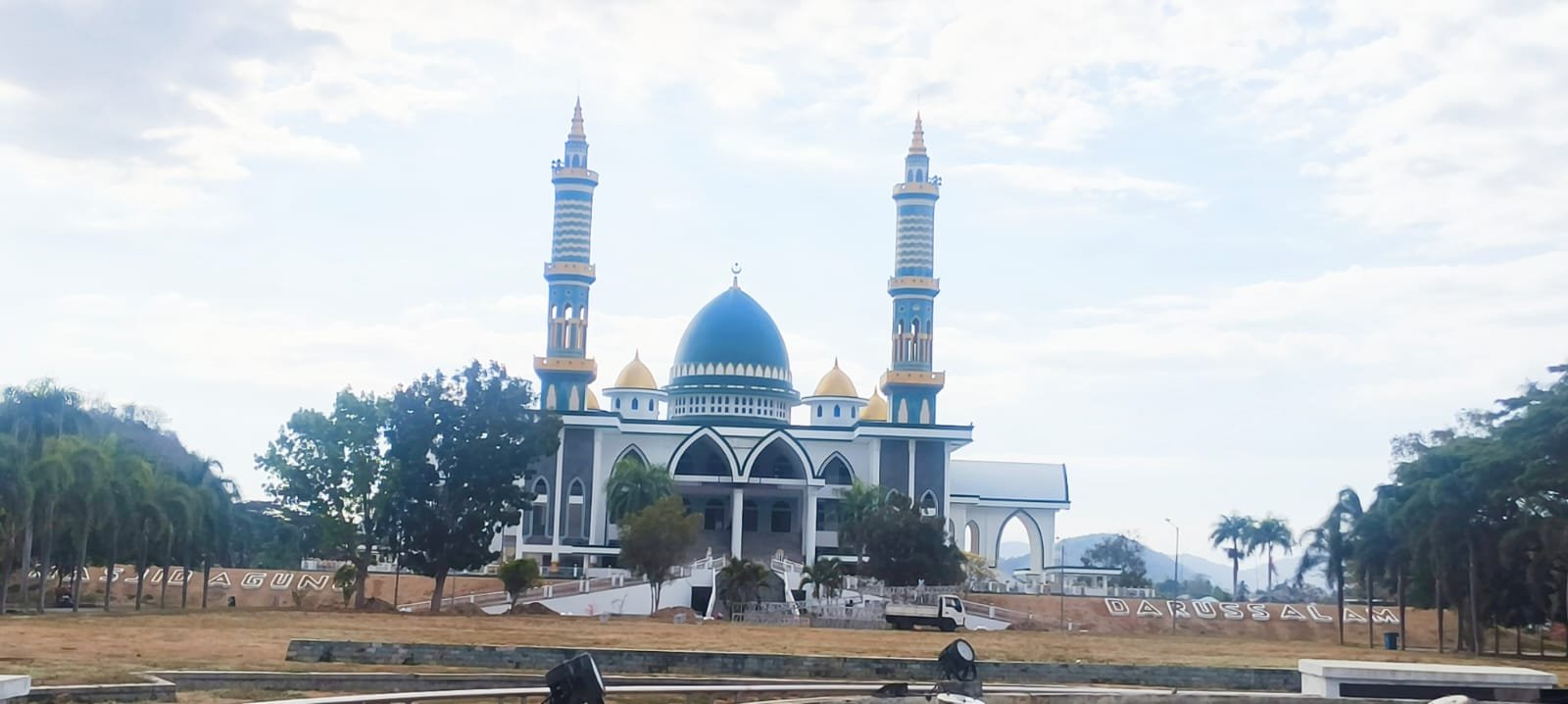 BRIDA Sumbawa Barat Kembangkan Masjid Agung KTC Jadi Pusat Ekonomi Umat Lewat Kurma dan Kolam Ikan