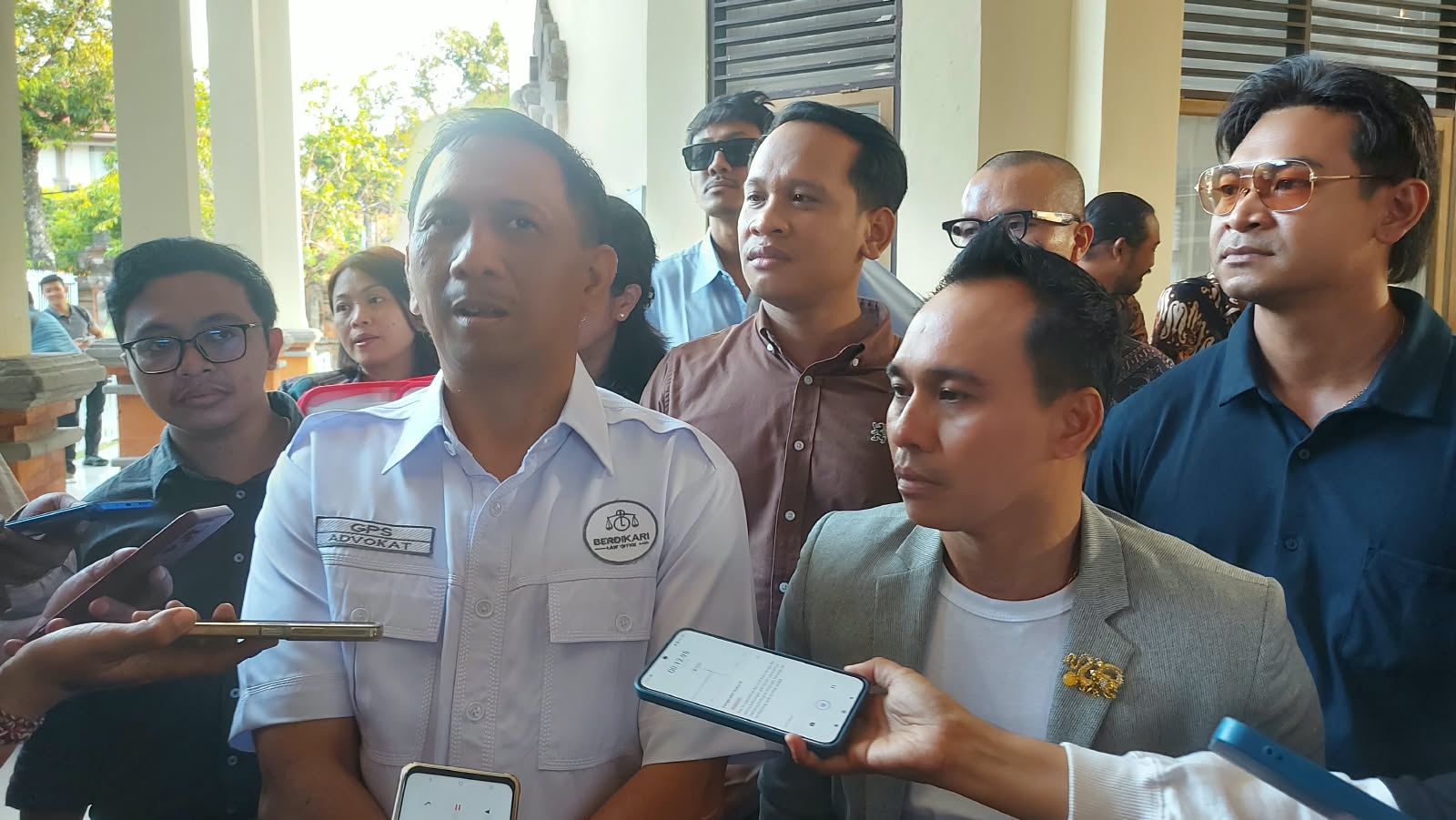 Sidang Praperadilan Made Daging di PN Denpasar, Pasek Pertanyakan Dua Alat Bukti dan Dasar Penahanan
