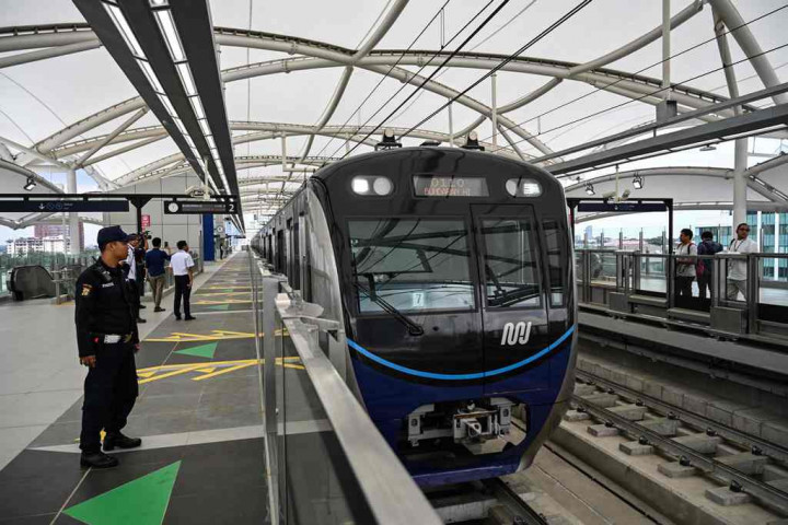 MRT Jakarta Ganti Sistem Tap Kartu Mulai 12 Oktober 2026