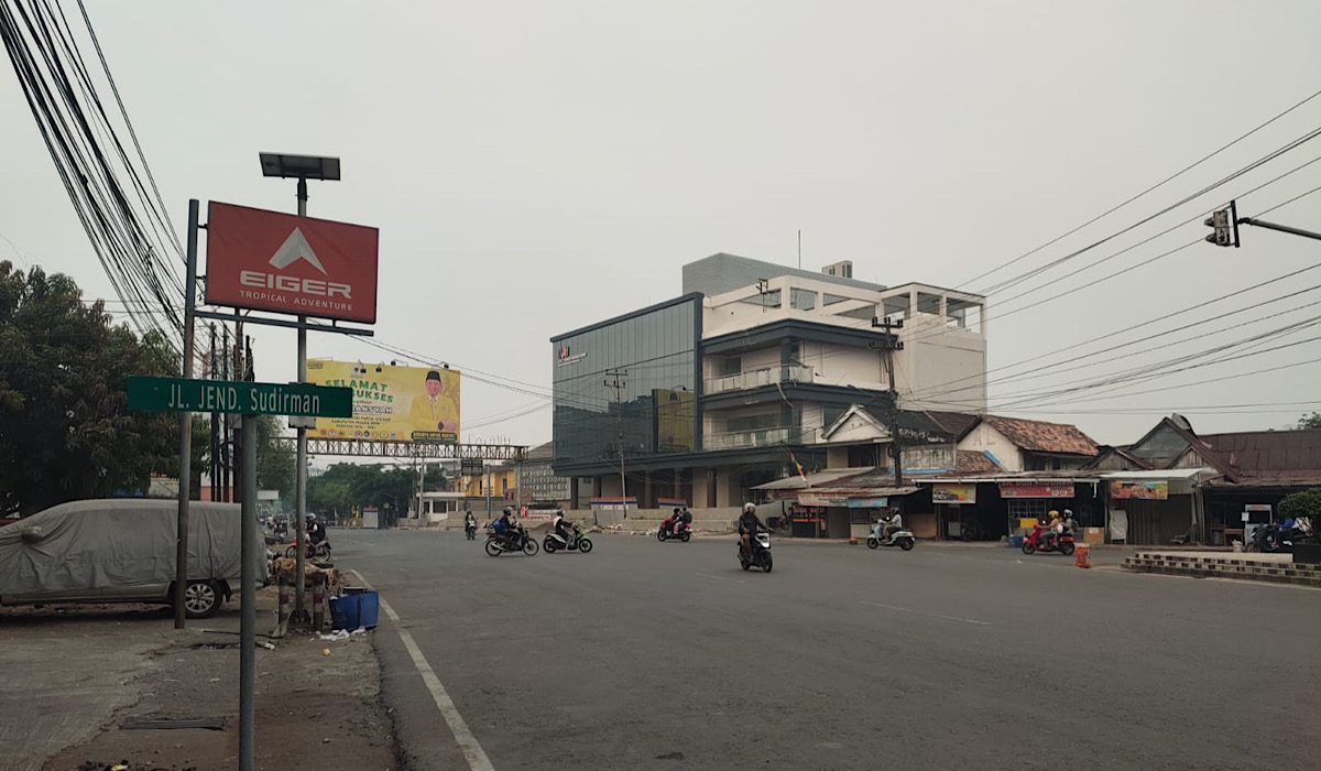 Kabut Asap Selimuti Kota Muara Enim, ISPU Sentuh 112 Kategori Tidak Sehat