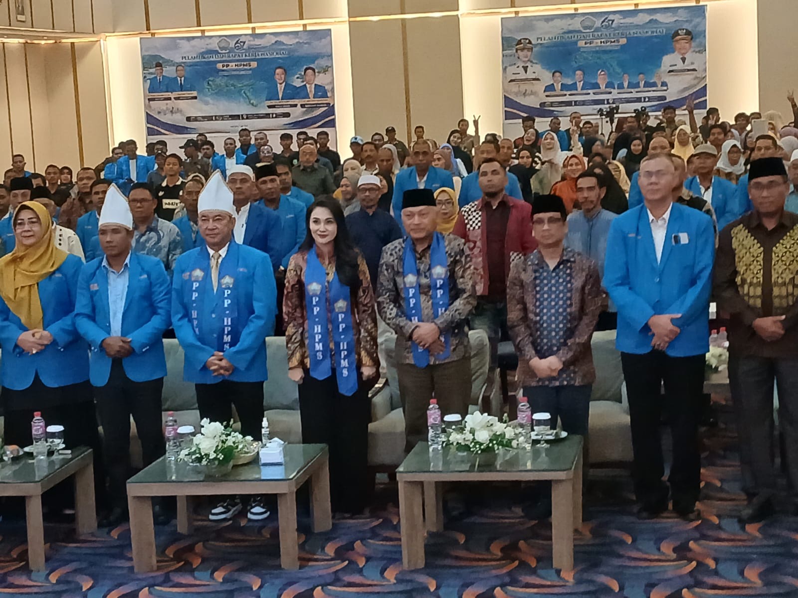 Gubernur Maluku Utara Hadiri Pelantikan PP HPMS di Ternate, Soroti PAD Kepulauan Sula yang Masih Rendah