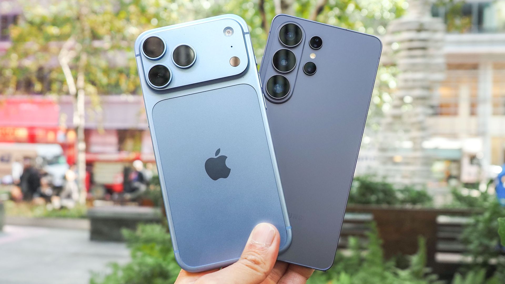 iPhone 18 Pro Max Kalahkan Galaxy S26 Ultra di Uji 200 Foto
