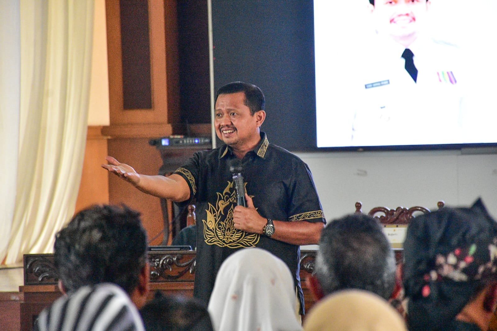 Bupati Sumedang Sebut Pilkades Digital di 92 Desa Bagian dari Transformasi Digital, Minta Panitia Tak Pesimistis