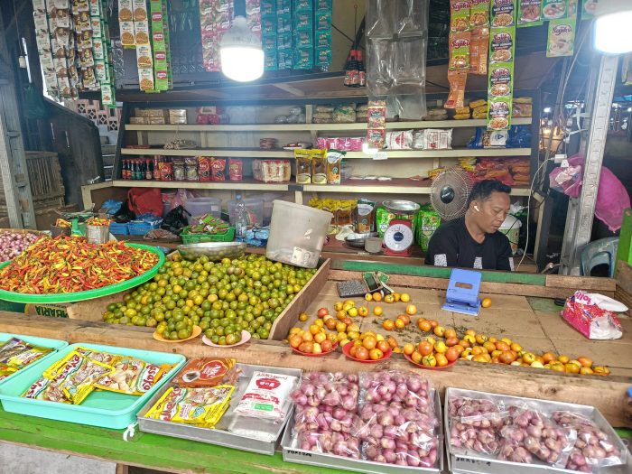 Harga Rica Nona di Pasar Ternate Stabil Rp160-Rp180 Ribu per Kilogram Usai Sempat Sentuh Rp200 Ribu