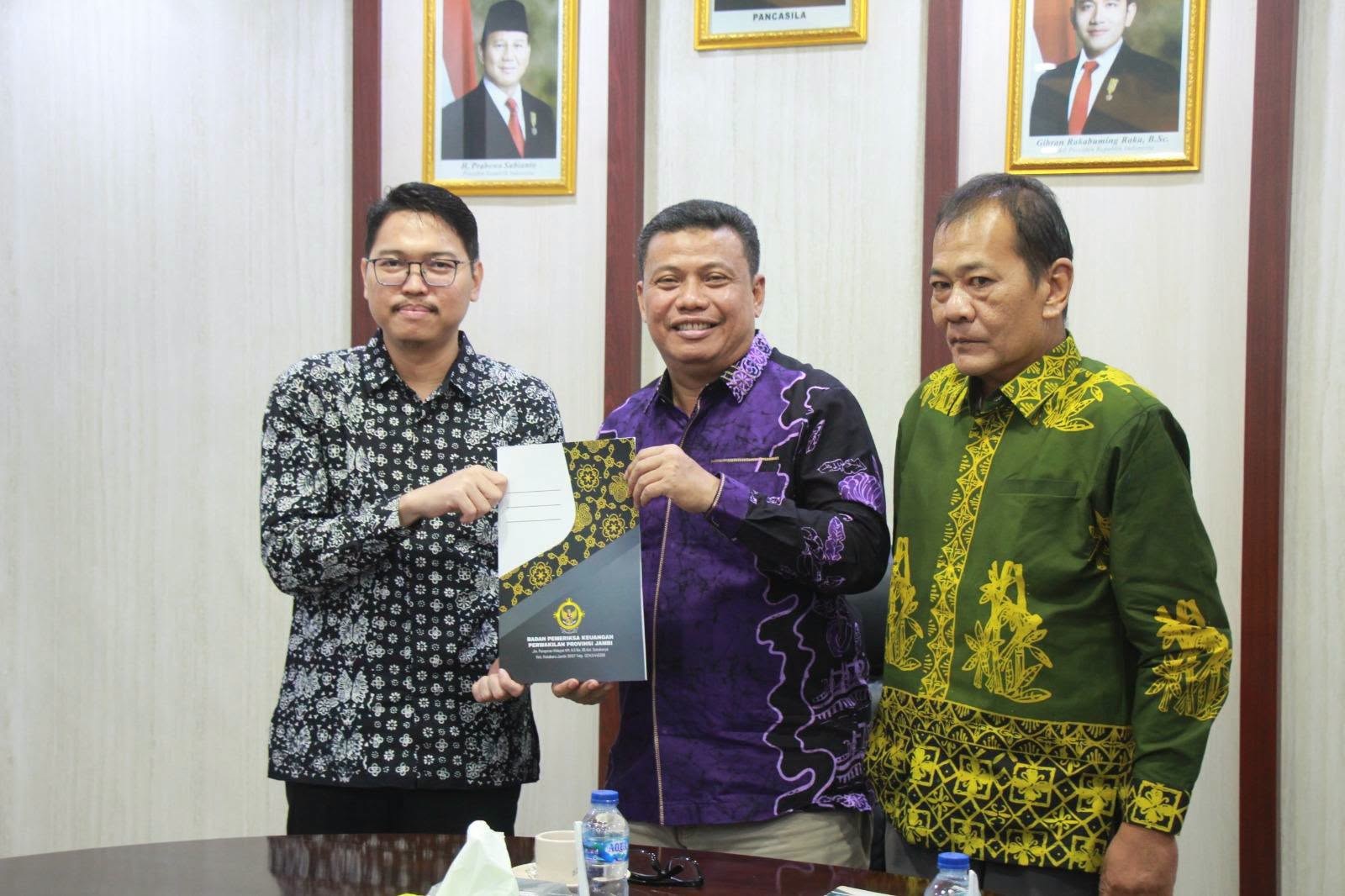 Wabup Tanjung Jabung Barat Pimpin Exit Meeting BPK, 716 Tenaga Kerja Mandiri Terancam Regulasi ASN