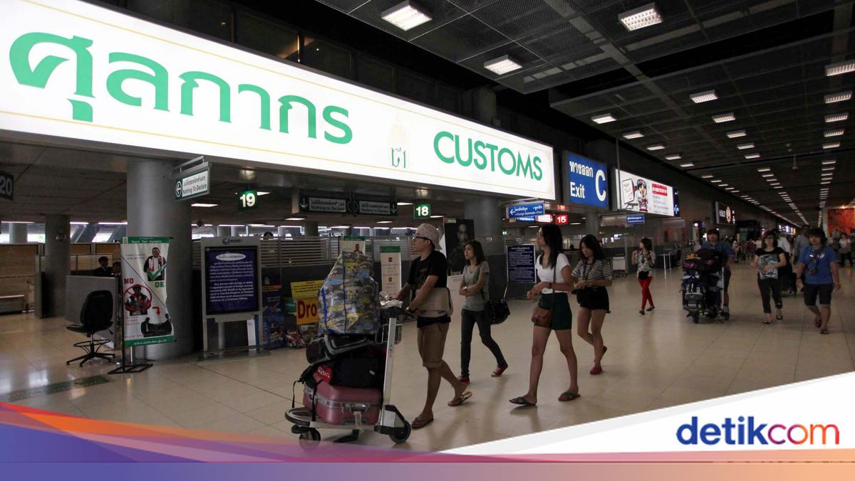 Thailand Kaji Pajak Keberangkatan Rp 533 Ribu untuk Turis Asing