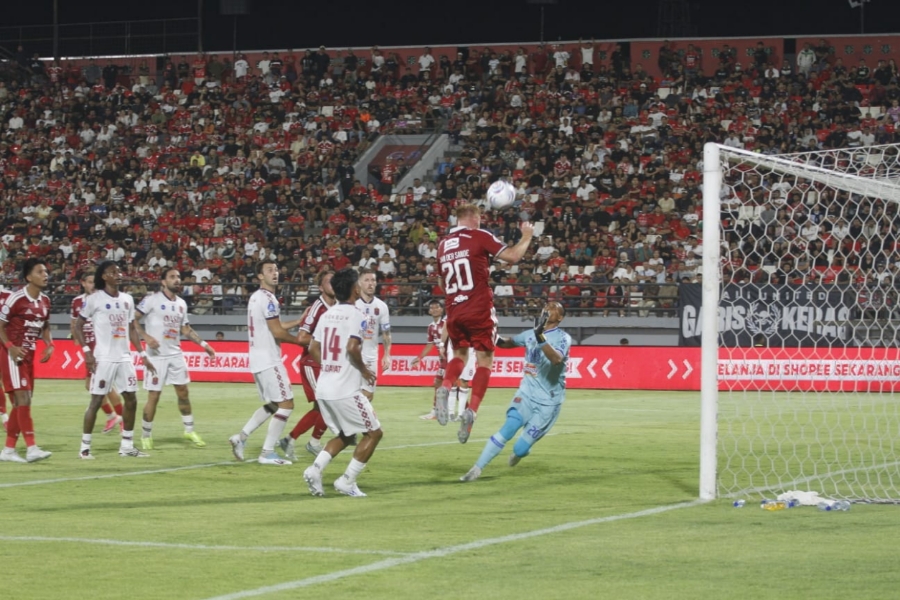 Bali United Pesta 6 Gol ke Gawang Persijap Jepara, Jort Van Der Sande Cetak Hattrick