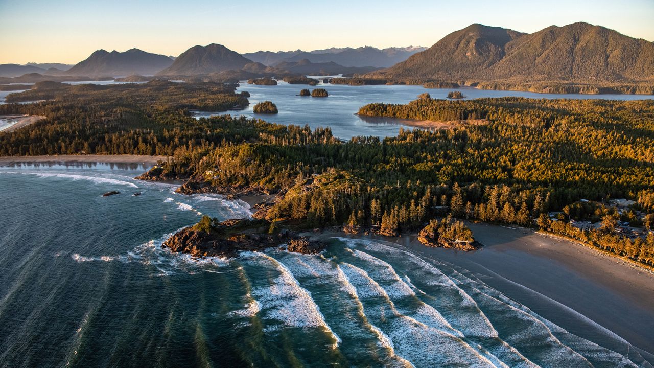 Spa Safari di Vancouver Island, dari Sauna Apung hingga Gua Garam