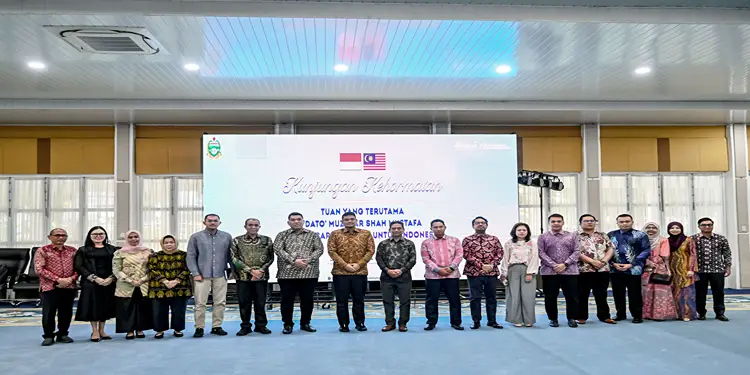 Gubernur Sumut Bobby Nasution Usul Jalur Laut Frekuensi Tinggi dan Subsidi Logistik untuk Ekspor UMKM ke Malaysia