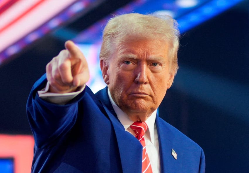 Trump Desak Ukraina Ganti Zelensky Usai Sanksi Solar Rusia Dilonggarkan