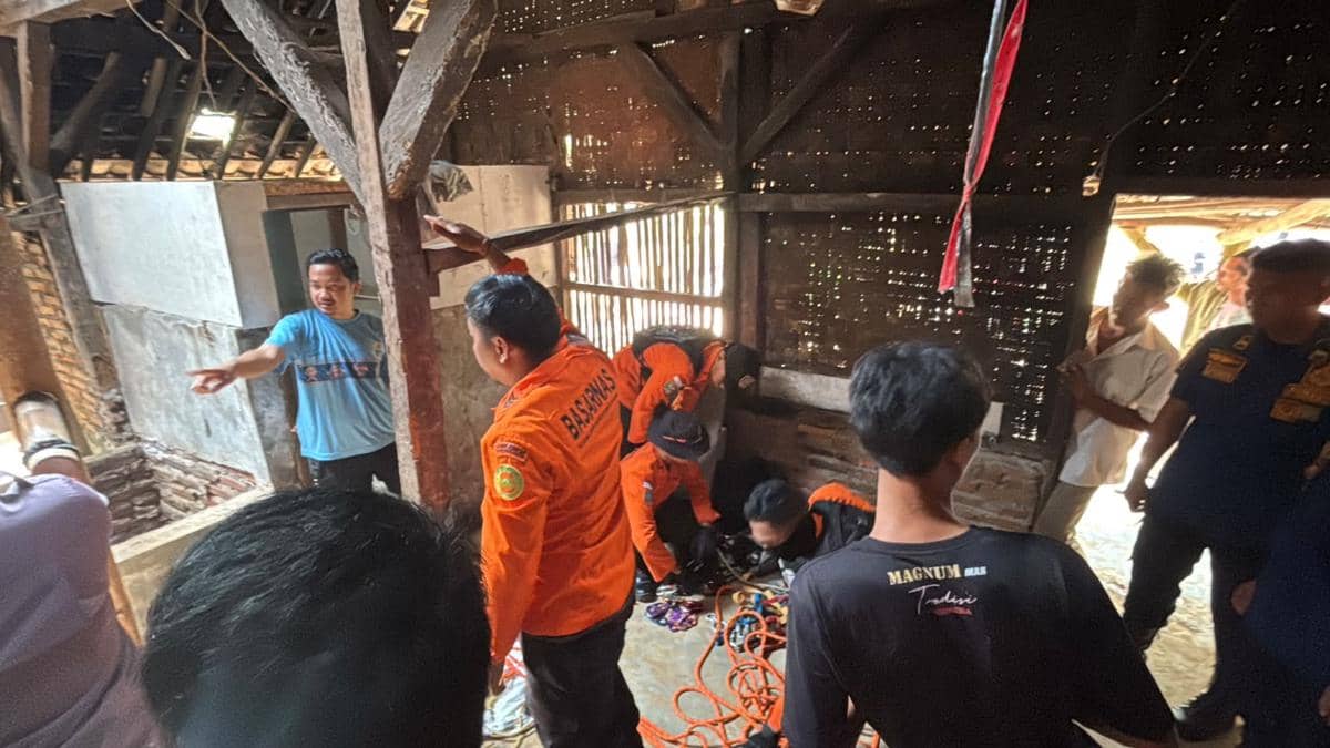 Warga Cipendeuy Lebak Tertimbun Longsoran Sumur 15 Meter, Tim SAR USS Lebak Dikerahkan