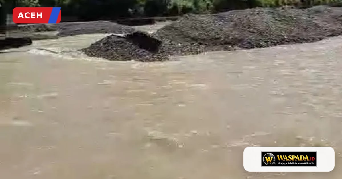 BPBD Aceh Tenggara Kerahkan Alat Berat Perbaiki Tanggul Jebol di Sungai Kali Bulan, Jalan Nasional Kutacane–Medan Sempat Terendam