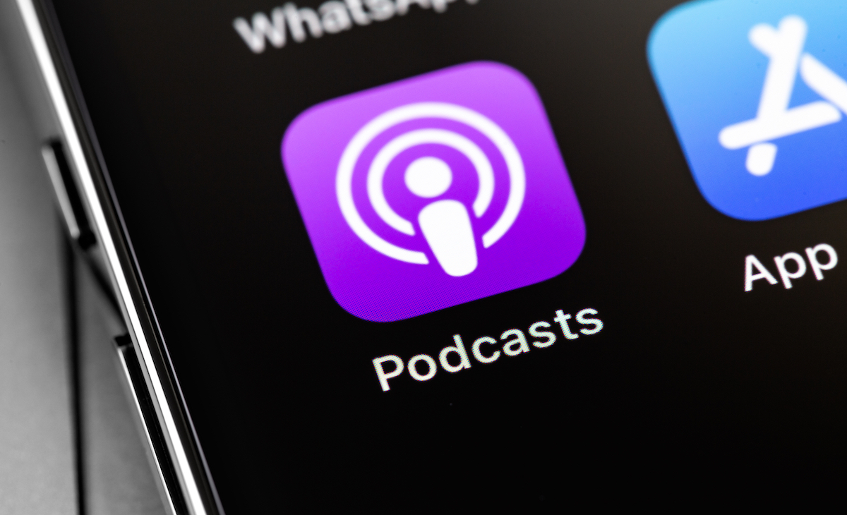 Apple Akuisisi Terbalik Startup Podcast AI Huxe, Ambil Tim dan Lisensi Teknologi