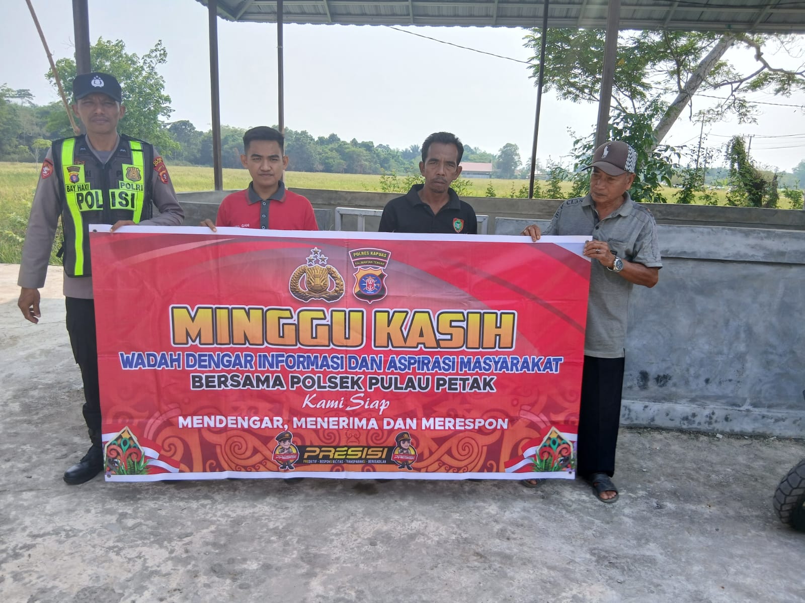 Polsek Pulau Petak Gelar Minggu Kasih di Desa Sei Tatas, Warga Sampaikan Keluhan Langsung ke Polisi