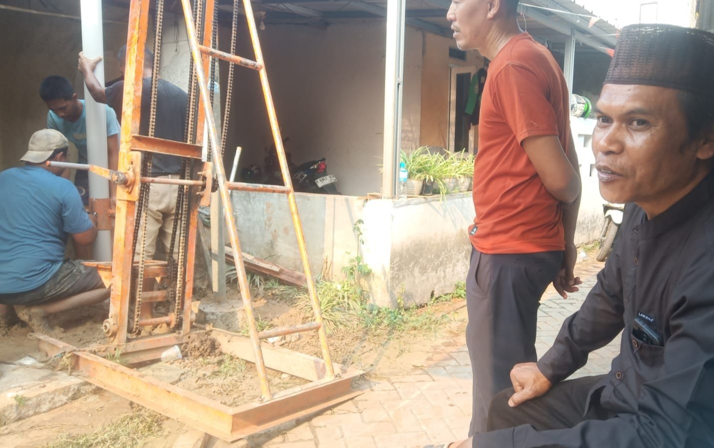 Krisis Air Bersih 3 Bulan di Kunciran Jaya Berakhir, SAIH Foundation Bor Sumur untuk 5 RT Terdampak