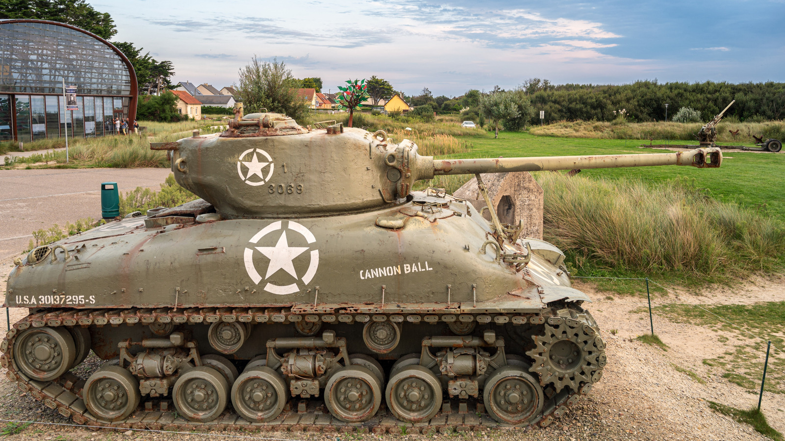 Evolusi Tank Tempur AS Sejak Perang Dunia II: Dari Sherman ke Abrams