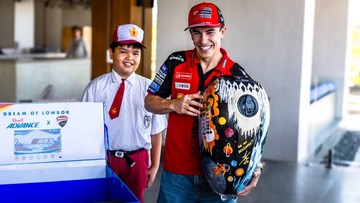 Marc Marquez Ikut Warnai Motor Siswa SD Lombok, Hasilnya Bakal Dilelang