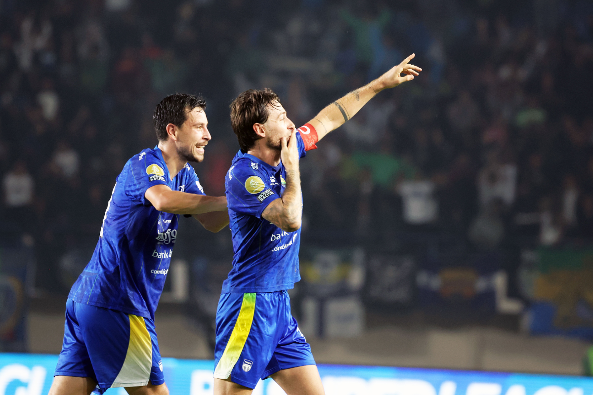 Persib Bandung Bangkit dari Ketertinggalan Dua Gol, Marc Klok Puji Semangat Juang Maung Bandung