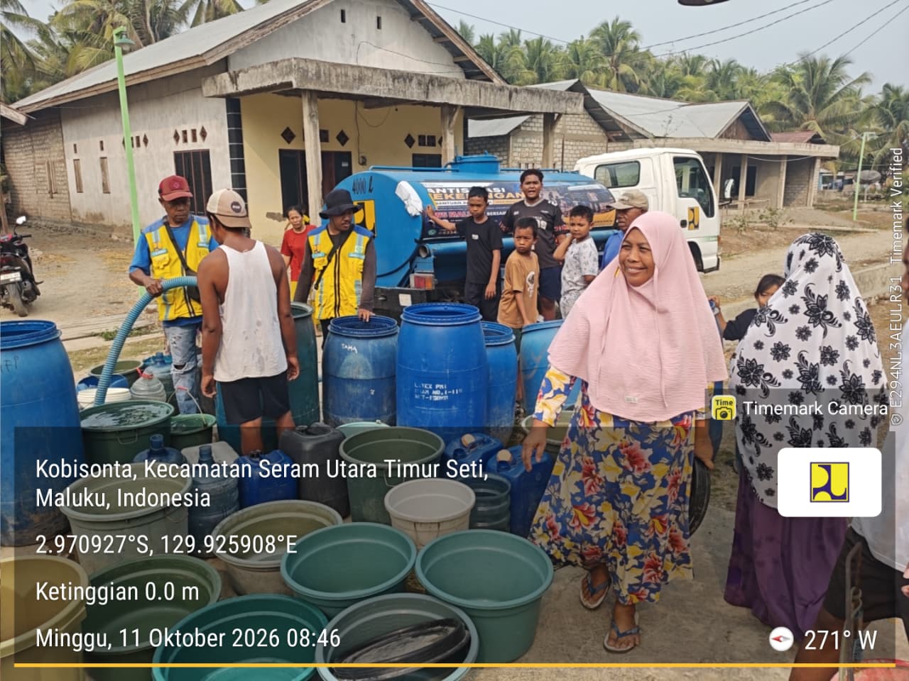 BWS Maluku Salurkan 12.000 Liter Air Bersih untuk 700 Warga Kobisonta Maluku Tengah