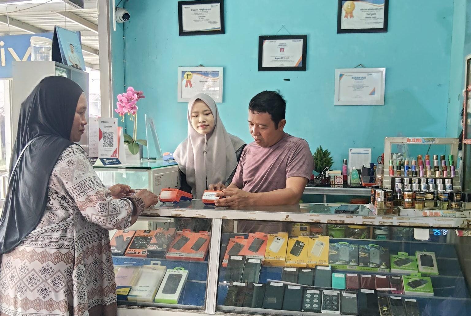 BRILink Agen Ijay di Barito Kuala Buka Lapangan Kerja dan Dekatkan Bansos ke 2.000 Penerima Manfaat