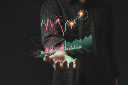 Asing Keluar Rp106,9 Triliun dari Pasar Saham, Valuasi Murah Belum Cukup