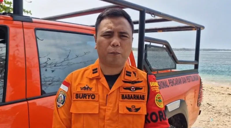 Tim SAR Sukabumi Bagi 3 SRU di Hari Kedua Pencarian Dua Wisatawan Hilang di Pantai Cibuaya