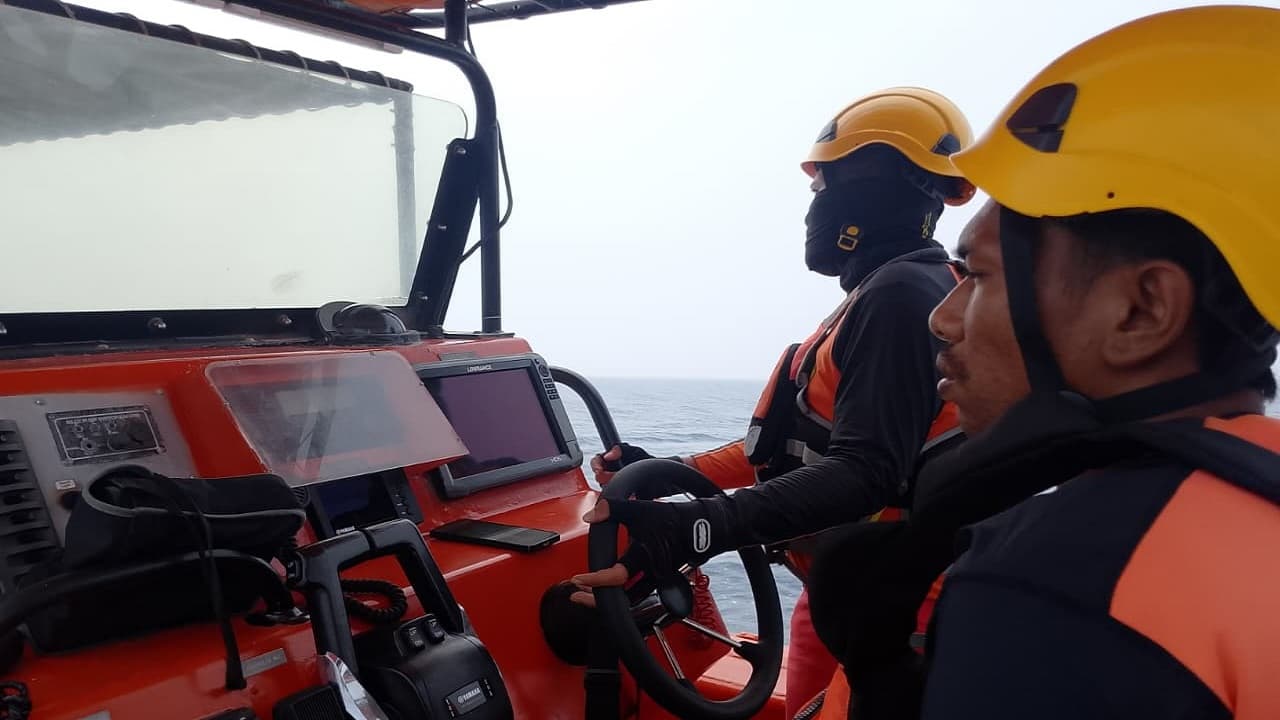 Nelayan Genting Pulur Hilang Dua Hari di Perairan Jemaja, SAR Natuna Sisir 550 Mil Laut Persegi