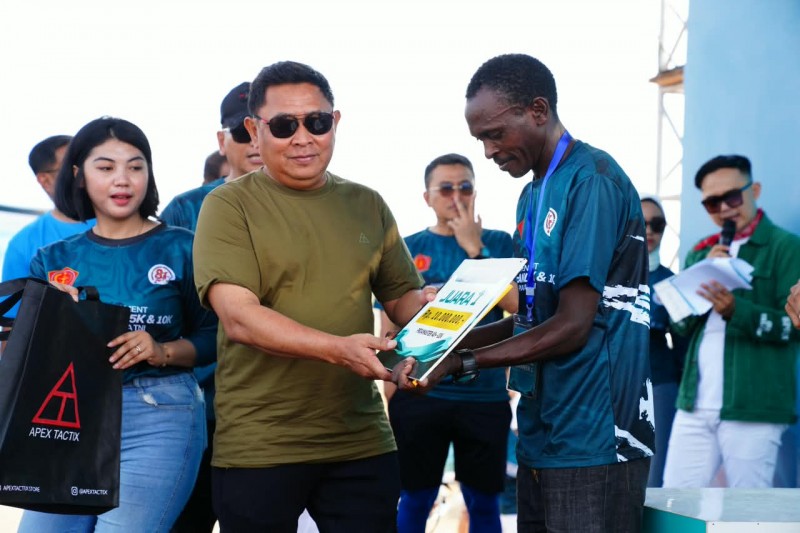5.070 Pelari Ramaikan Pangandaran Run 2026, TNI Gelar Sunatan Massal hingga Bagi 3.150 Paket Bansos