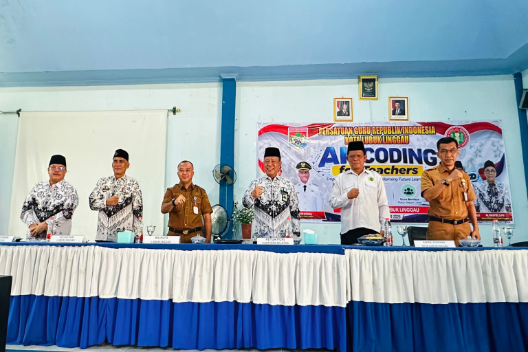 150 Guru Lubuk Linggau Ikut Pelatihan AI dan Coding, Bagian Gerakan 1 Juta Guru Mahir PGRI Sumsel
