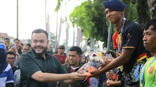 Fadly Amran Tantang Pengurus Dayung Sumbar Gelar Kejuaraan Internasional 2027, Padang Pimpin 13 Emas Porprov XVI