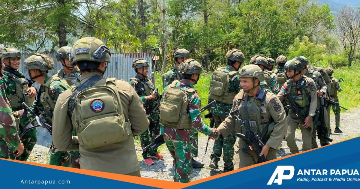 Satgas Cartenz dan Yonif 527/BY Patroli Gabungan di Distrik Muara Puncak Jaya, Kedepankan Pendekatan Humanis