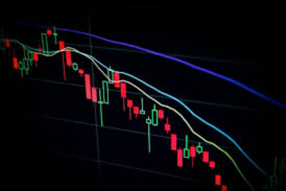 IHSG Ditutup Turun 0,42% ke 5.911, Asing Net Sell Rp 62,53 Miliar