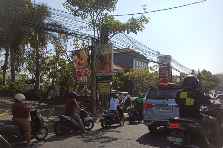 Kapal Bawa 20.500 KL BBM Sandar di Bali, Pertalite dan Pertamax Mulai Dipasok Ulang