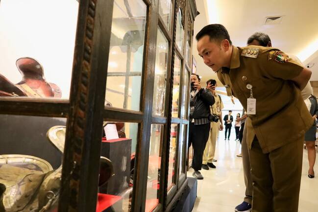 Pemkot Solo Pamerkan Koleksi Radya Pustaka dan Museum Keris di 9 Hotel Solo Raya hingga 16 Oktober 2026