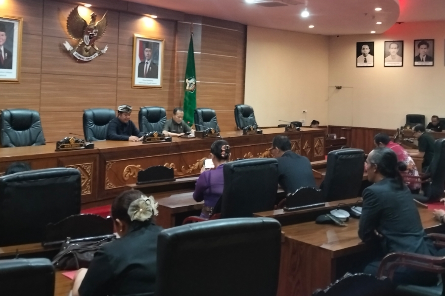 DPRD Bangli Baru Sahkan 2 dari 11 Ranperda Propemperda 2026, Tiga Rancangan Mengejar Sisa Tahun