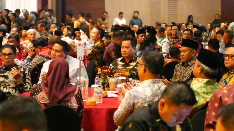 Bupati Banyuasin Hadiri Malam Kenal Pamit Kapolda Sumsel, Sandi Nugroho Serahkan Estafet ke Rony Samtana