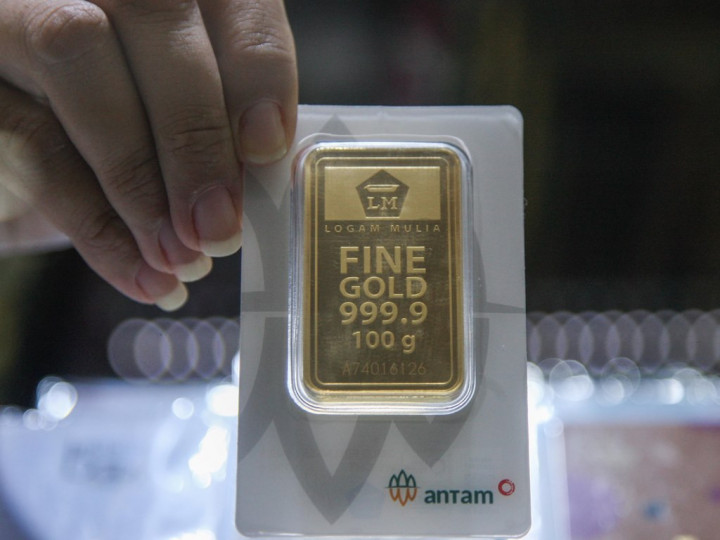 Harga Emas Antam Turun Rp20 Ribu, Buyback Ikut Melemah