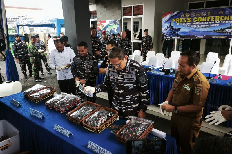 TNI AL Gagalkan Penyelundupan 4.364 Cartridge Liquid Vape Isi Kokain Rp 34,9 Miliar di Bandar Lampung