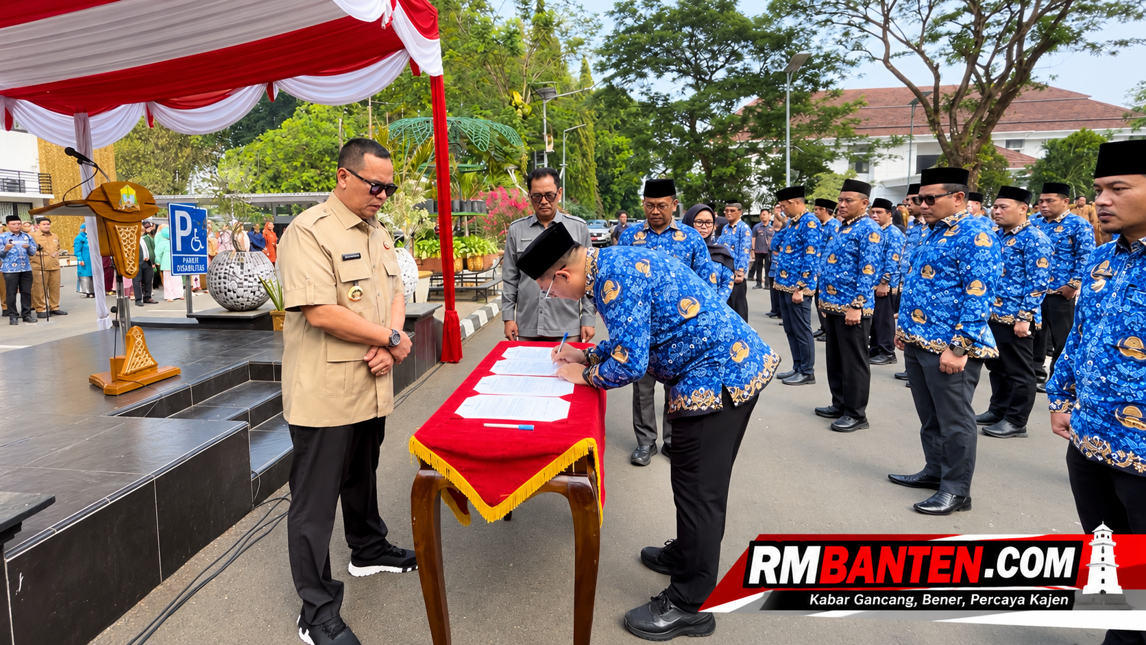 Wali Kota Serang Budi Rustandi Lantik 43 ASN, 13 Program Unggulan Dikebut Mulai Tahun Ini