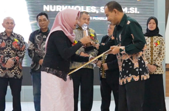 Plt Bupati Pemalang Nurkholes Raih The Best Indonesian Leadership Award 2026, Ini 3 Pilar Penilaiannya
