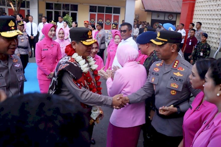 Kapolresta Kupang Kota Hadiri Penyambutan Kapolda NTT Baru Irjen Reza Arief Dewanto di Mako Polda