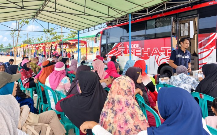 PT Timah Gelar Layanan Kesehatan Gratis di Festival Kuliner Serambi Tanjung, Warga Mentok Antusias